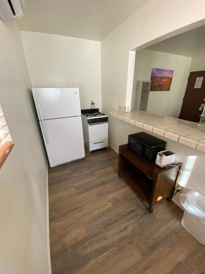 Motel Bristlecone 3*