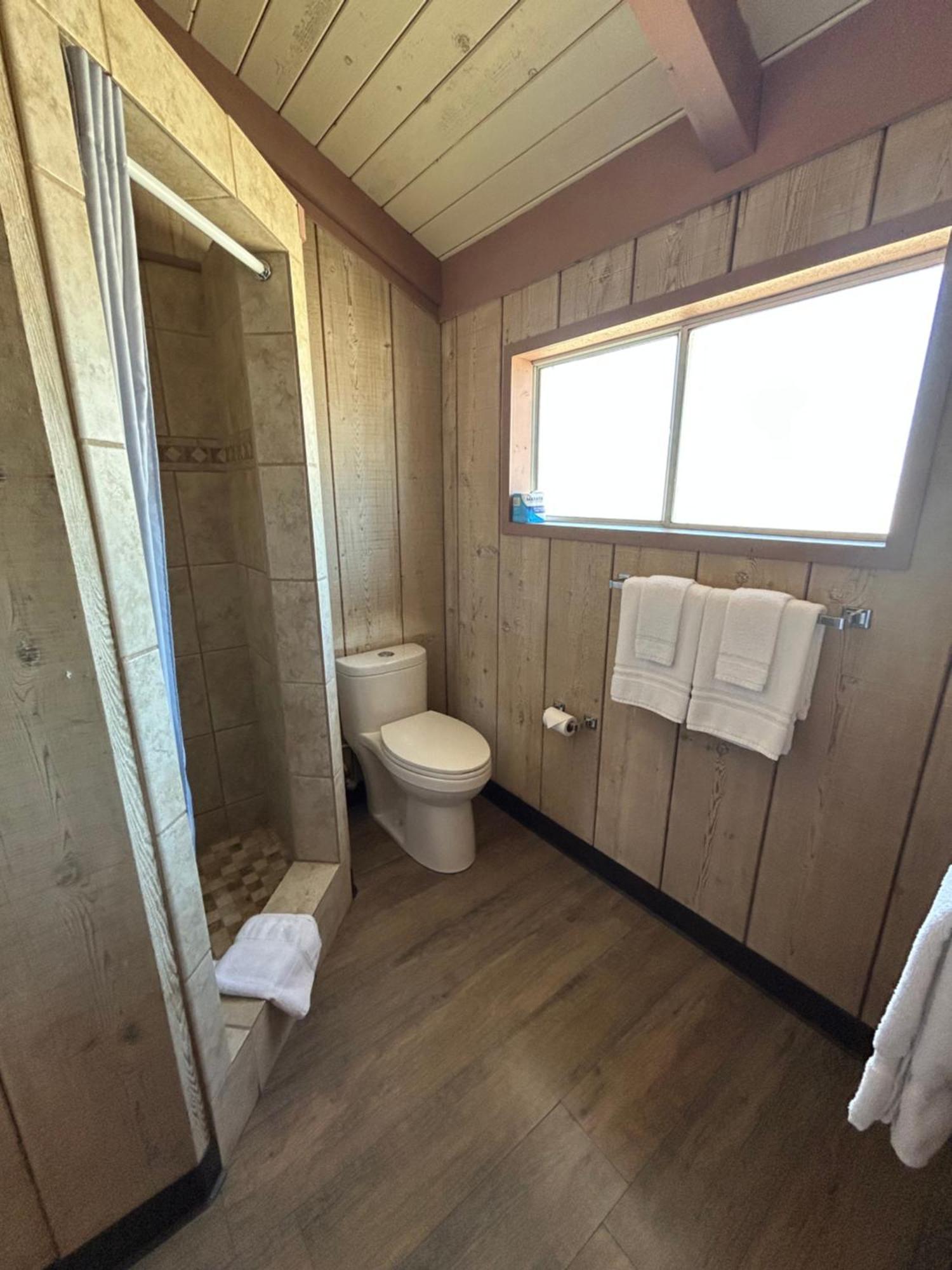 Bristlecone Motel 3*