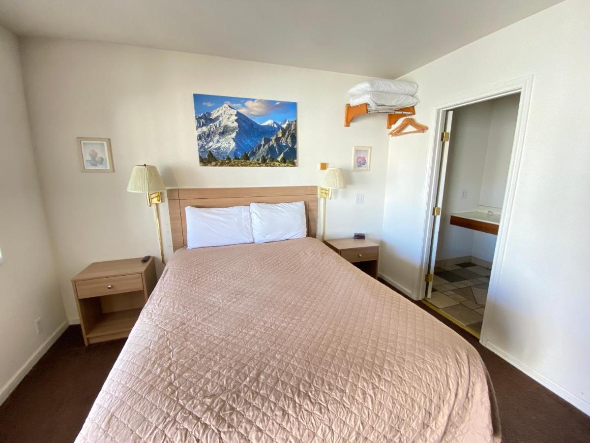 Bristlecone Motel