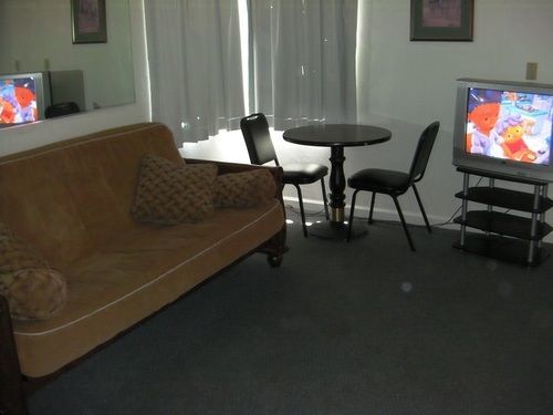 Bristlecone Motel